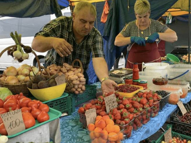 Де у Києві проходитимуть продуктові ярмарки: локації цього тижня