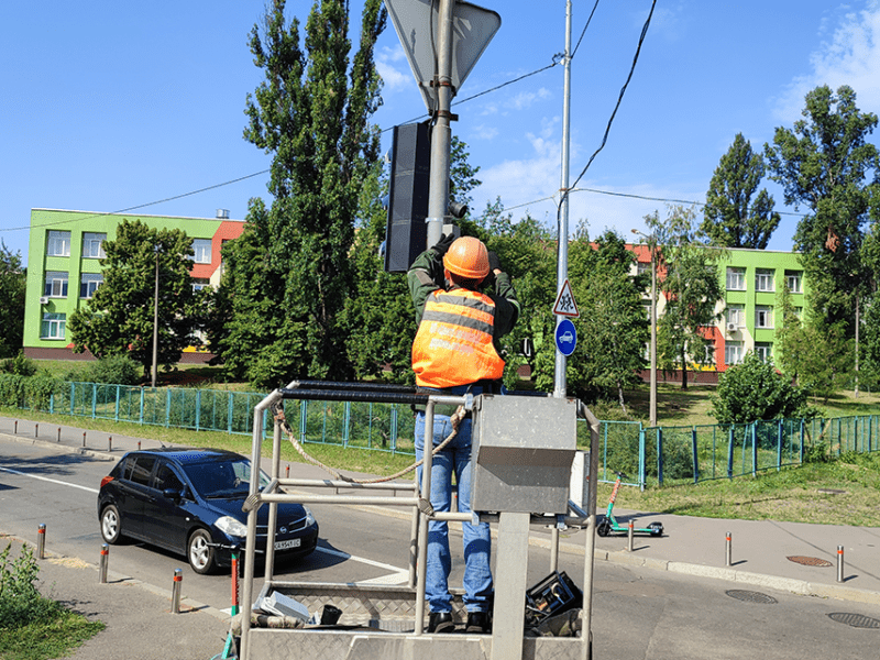 У столиці облаштують пристроями звукового супроводу понад 60 світлофорів