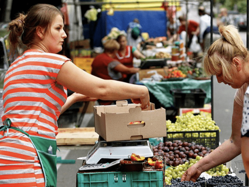 Де у Києві сьогодні проходять продуктові ярмарки: локації