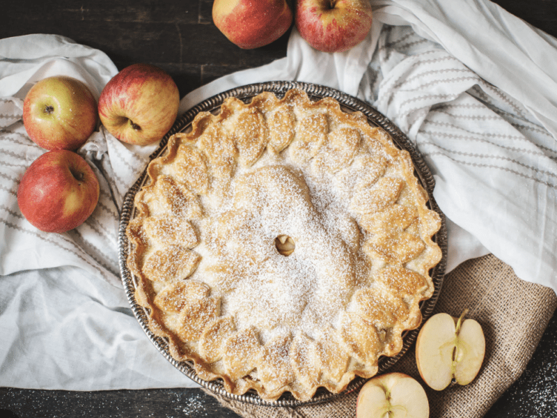 Apple pie по-українськи: конкурс на найкращий яблучний пиріг відбудеться у Бучі