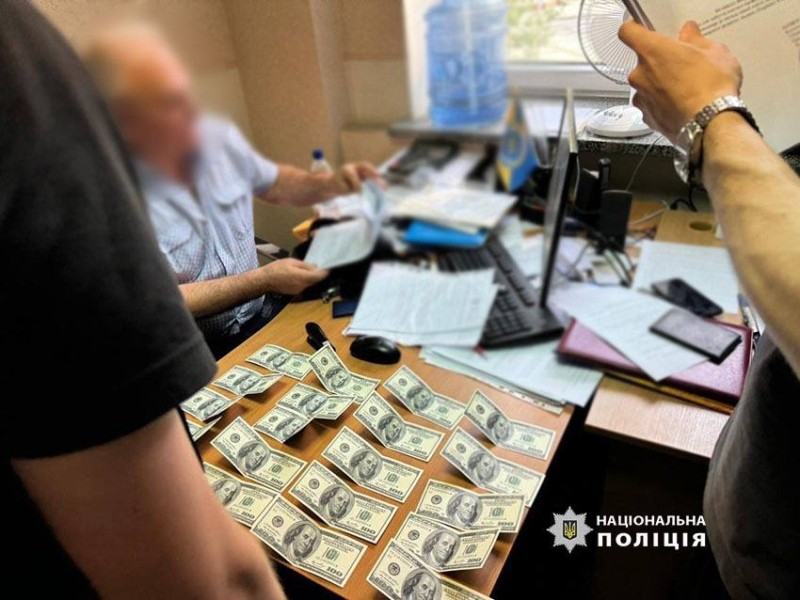 Проректор столичного вишу погорів на організації схеми для ухилянтів