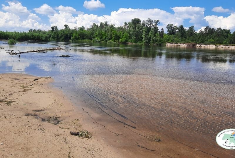 У Десні під Києвом критично низкий рівень води