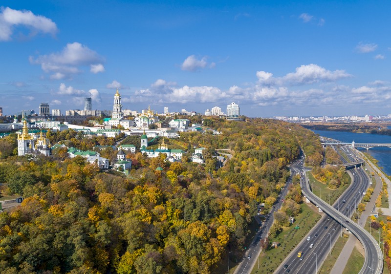 Погода у столиці почала змінюватись: які сюрпризи чекають на киян у вівторок