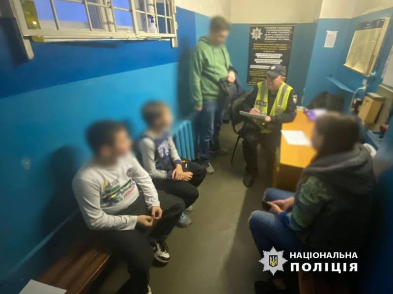 “Міна” в столичному метро виявилась дитячим “жартом” – подробиці від поліції