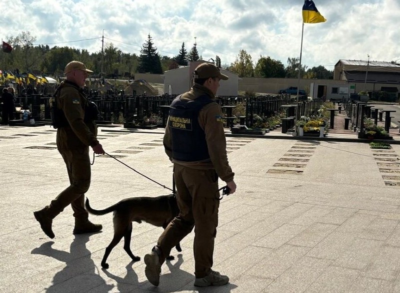 Муніципальна охорона Києва залучає чотирилапих помічників для посилення безпеки