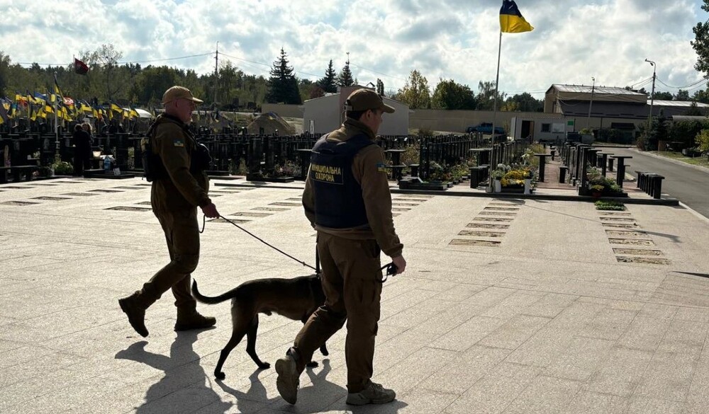 Муніципальна охорона Києва залучає чотирилапих помічників для посилення безпеки