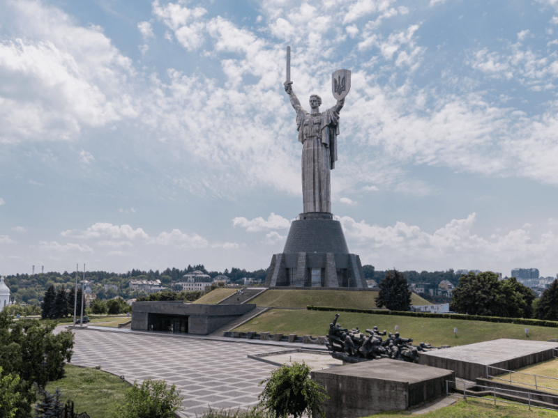 Дізнайтеся про Київ більше: містян та гостей столиці запрошують на безоплатні екскурсії