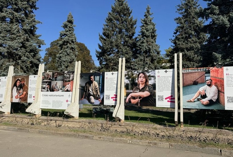 На ВДНГ відкрилася виставка, яка навчає нас спілкуватися з військовими