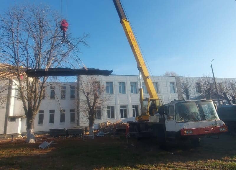 У Баришівці відновлюють пошкоджений ворогом ліцей: заклад стане інклюзивним і матиме укриття