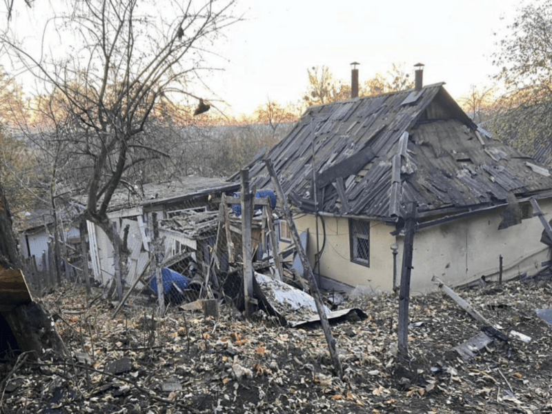 Наслідки атаки на Київщину: у регіоні пошкоджені будинки та виникли пожежі