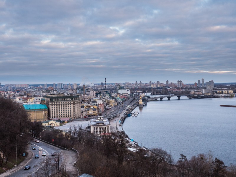 Яка погода чекає киян у перший понеділок зими: прогноз від синоптиків