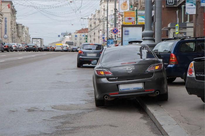 Київські водії сплатили понад 26 мільйонів гривень штрафів за неправильне паркування