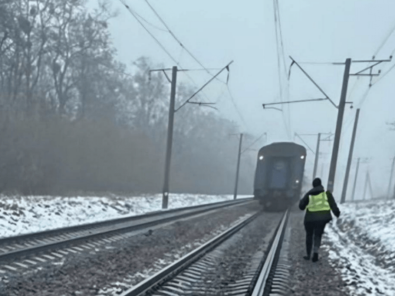 Переходив колії: на Фастівщині поїзд на смерть збив чоловіка