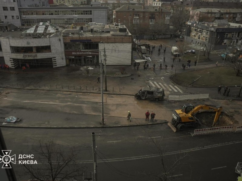 У Шевченківському районі усунули наслідки ранкового обстрілу – що відомо