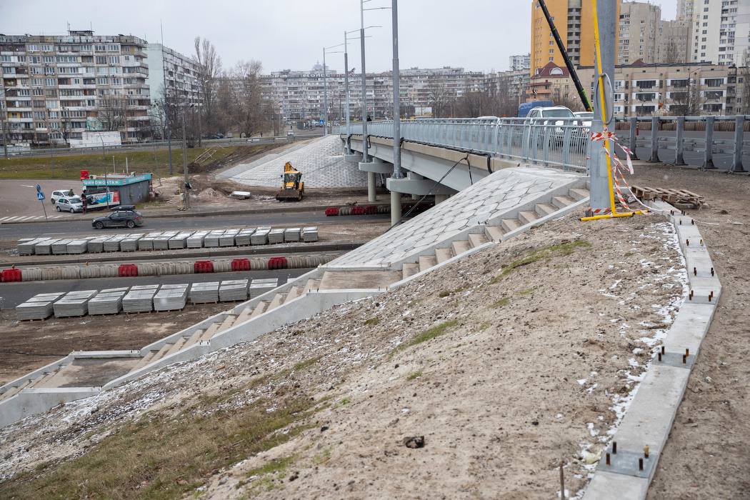 Відбудова критичної інфраструктури компанією Autostrada в умовах фінансових затримок