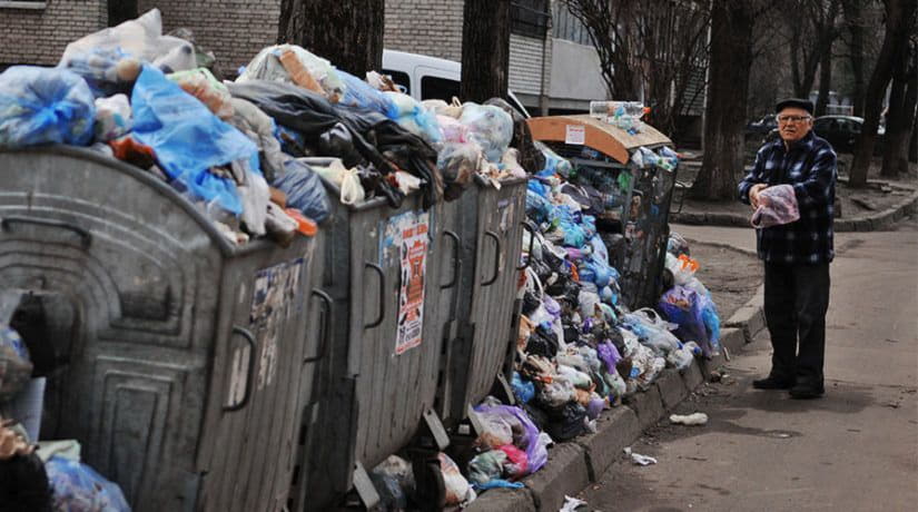 Вывоз бытовых отходов в Киеве станет отдельной коммунальной услугой