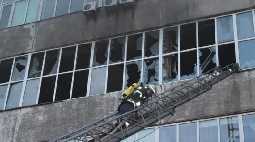 В Святошинском районе произошел пожар на обувной фабрике