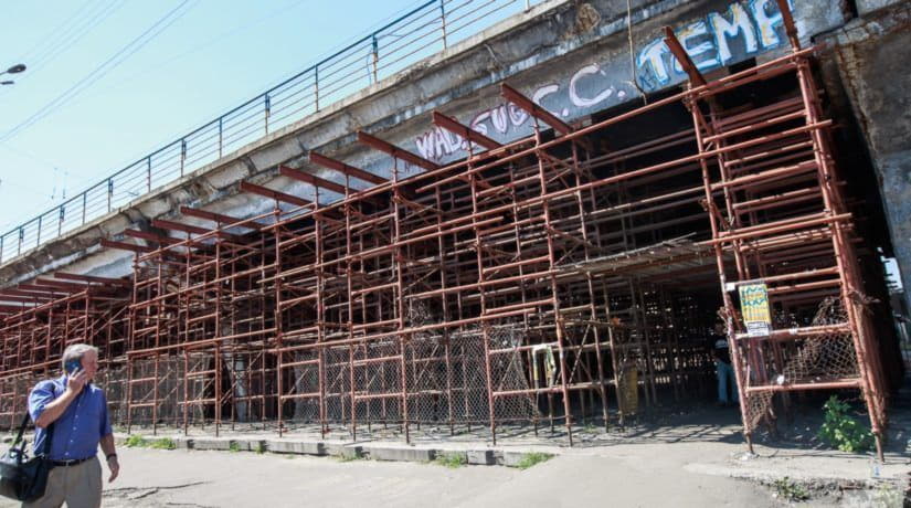 Шулявский путепровод в связи с реконструкцией начнут частично перекрывать в ближайшие дни
