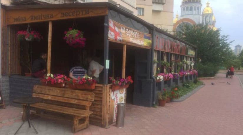 «Киевблагоустрий» намерен демонтировать летние площадки кафе, работающие без разрешительных документов