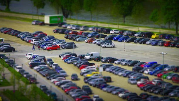 Киеврада предлагает увеличить нормативы расчетного количества машино-мест в столице