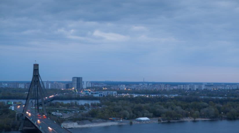 Киев оборудуют светодиодными фонарями за €30 млн