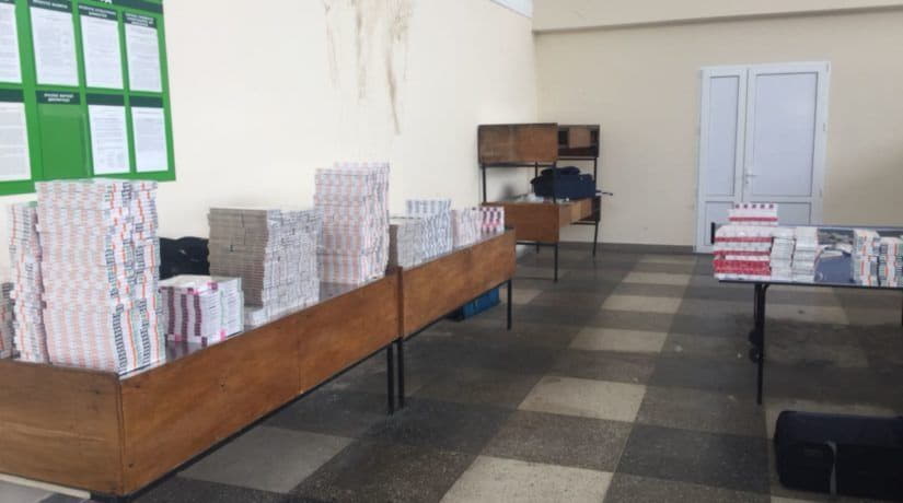 Пограничники обнаружили в поезде Киев – Перемышль 6000 пачек контрабандных сигарет