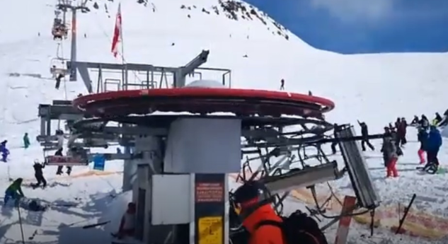 В результате поломки подъемника на горнолыжном курорте в Грузии пострадали двое украинцев