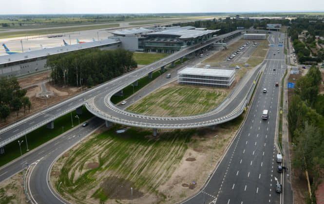 В связи с ремонтом подъездной дороги к аэропорту «Борисполь» возможны задержки в движении автотранспорта
