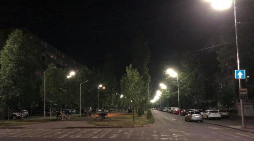 До 2023 года все уличные светильники в городе заменят на современное LED-освещение