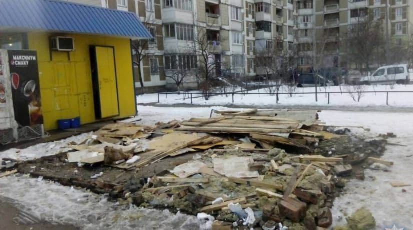 С начала года в Киеве демонтировано 12 точек реализации суррогатного алкоголя